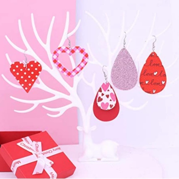 5/$25 Valentines Earrings Heart Shaped Earrings Valentines Day Faux Leather Earr - Picture 6 of 7